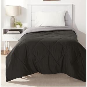 Amazon Basics Comforter Twin/Twin XL, Reversible Lightweight Black & Gray
